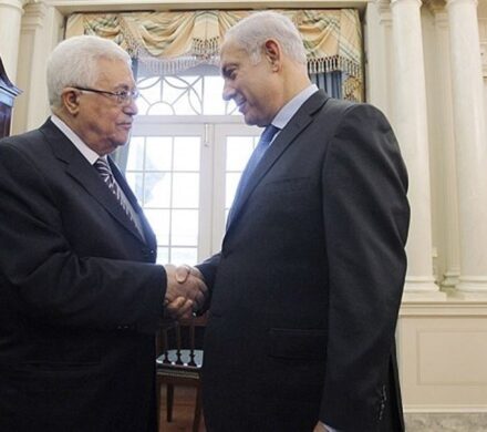 مذاکرات پنهانی محمود عباس با صهیونیست‌ها بر سر توسعه میدان گازی غزه