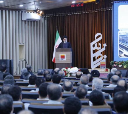 رئیس‌جمهور فرمان داد؛  بزرگترین کارخانه آهن اسفنجی کشور در فولاد خوزستان افتتاح شد 