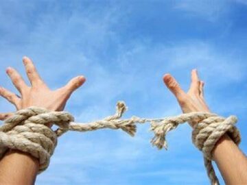 آزادی یک زندانی غیرعمد به همت بسیج کارمندی شهرستان بندر ماهشهر