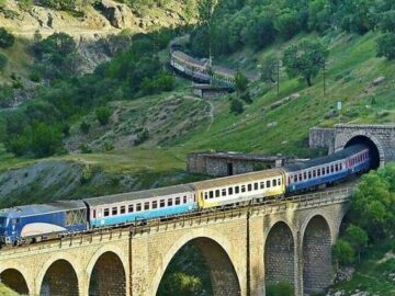 جابه‌جایی بیش از ۳۷ هزار نفر در راه آهن زاگرس