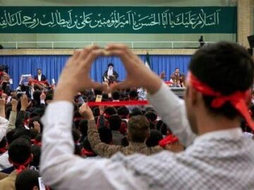 جوانان، ارزشهای انقلاب و مبارزه با تهاجم فرهنگی