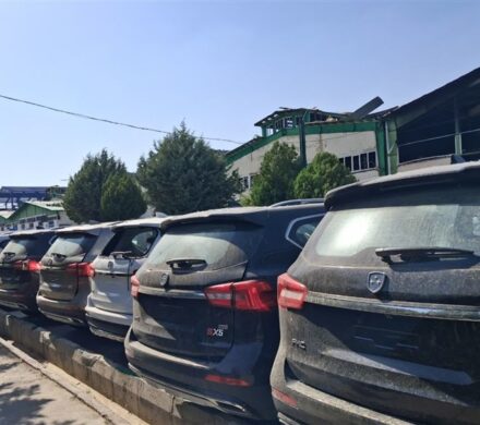 کدام دستگاه مقصر ترخیص هزاران دستگاه خودرو با عوارض غیرقانونی است؟