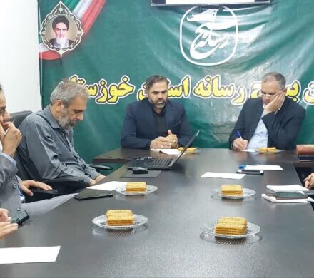 در دیدار نماینده اهواز در مجلس شورای اسلامی با بسیج رسانه خوزستان مطرح شد؛ نقش راهبردی رسانه ها در جهاد تبیین و مقابله با جنگ روانی دشمن