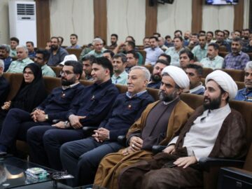 ۸۸ کمک هزینه سفر به مشهد مقدس با خانواده برای کارکنان اهدا شد