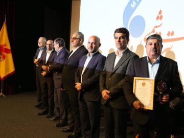 درخشش پتروشیمی مارون در همایش ملی کیفیت صنعت پتروشیمی کشور