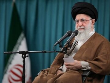 امام خامنهای: صنعت هستهای ما ربطی به آمریکا ندارد/ لازم باشد بازهم از موشکها استفاده میکنیم