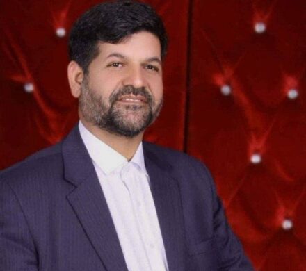 رئیس اداره فرهنگ و ارشاد اسلامی شوشتر خبر داد؛ اولین جشنواره شعر عصای سفید ویژه نابینایان در شوشتر برگزار می شود