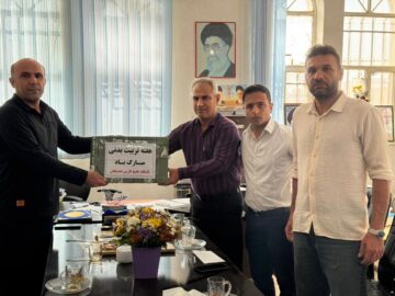 باشگاه خلیج فارس از کارکنان اداره ورزش و جوانان هندیجان تقدیر کرد