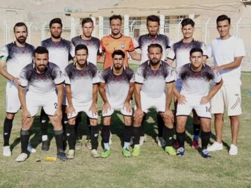 تیم آبی پوشان حمیدیه صدرنشین لیگ برتر فوتبال خوزستان شد